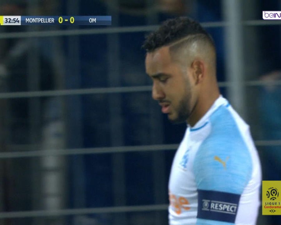 Payet misses the opener after a sweet Sanson's cross