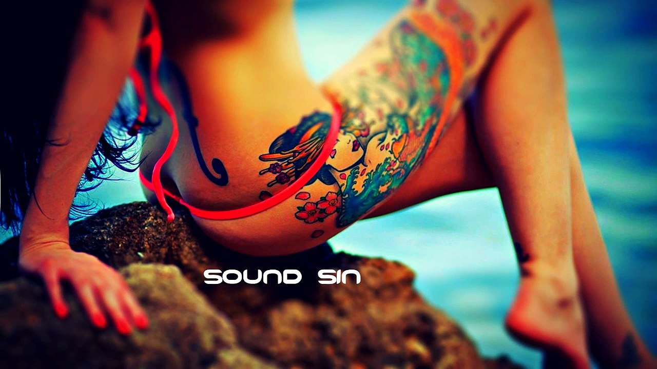 ❤Best Songs 24  Christina Aguilera ft P Diddy - Tell Me( Suprafive Remix) Hq