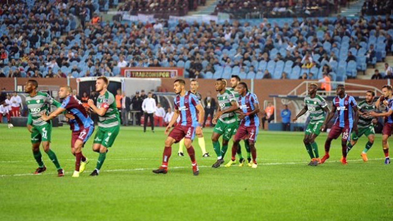 Trabzonspor, Sahasında Konuk Ettiği Bursaspor ile 1-1 Berabere Kaldı