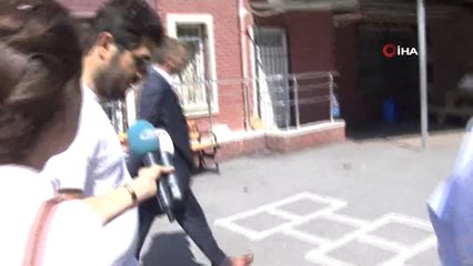 Rıza Sarraf Hakkında Yakalama Kararı Çıkarıldı