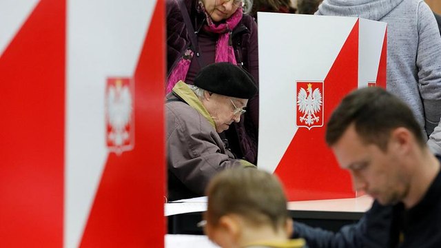 Польша: оппозиция берёт города