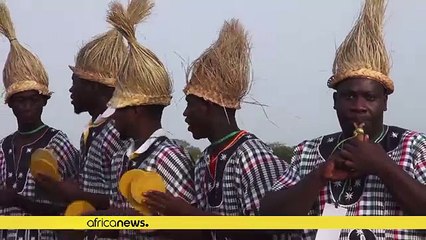 Prince Charles arrived in Gambia for a West African tour [No Comment]