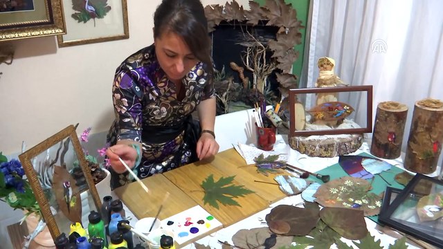 Kurumuş ağaç yaprakları sanat eserine dönüşüyor - SAMSUN