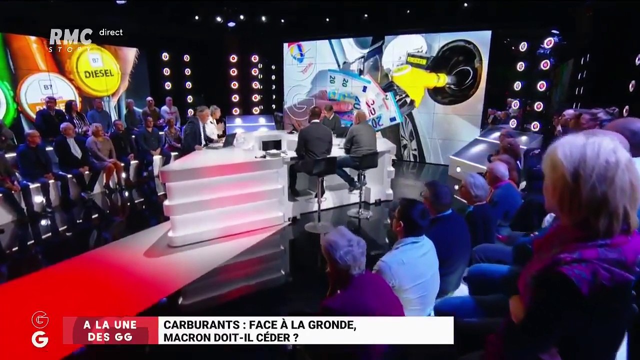 "A vouloir camper sur des décisions qui mettent les Français hors d'eux, il se tire une balle dans le pied ! Les Français ne sont pas dupes"
