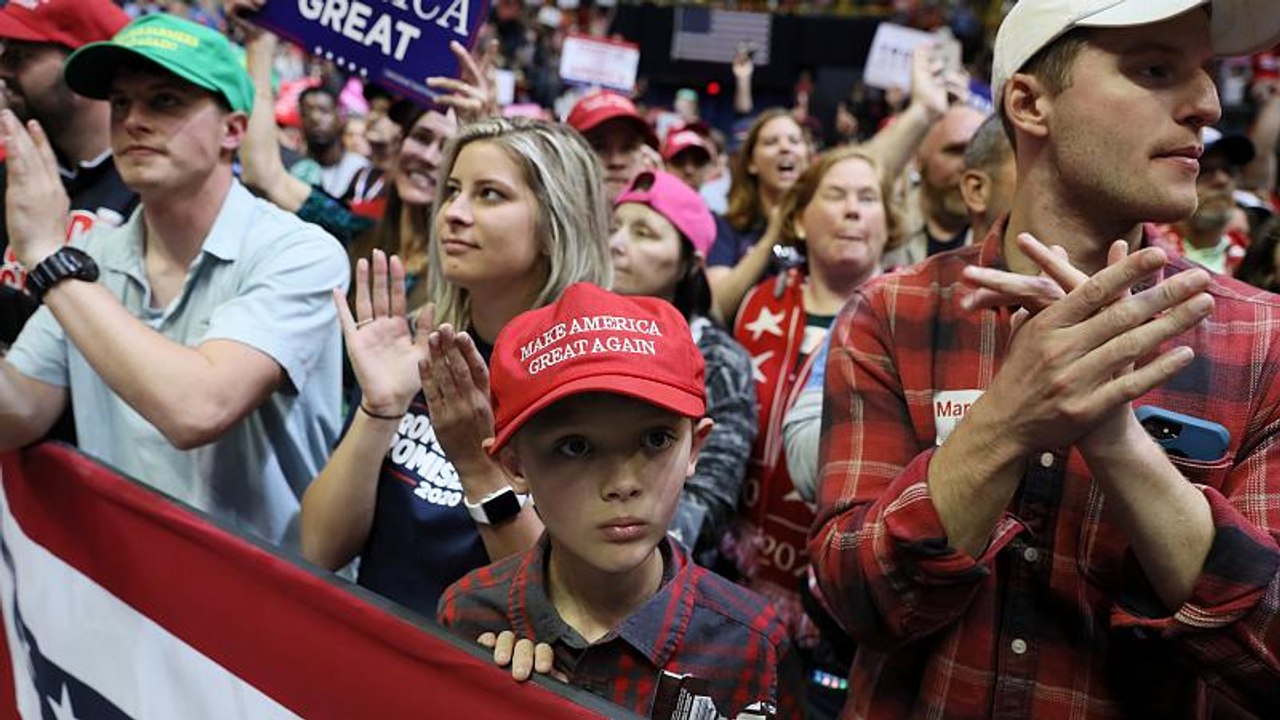 Last campaign push before US midterm elections
