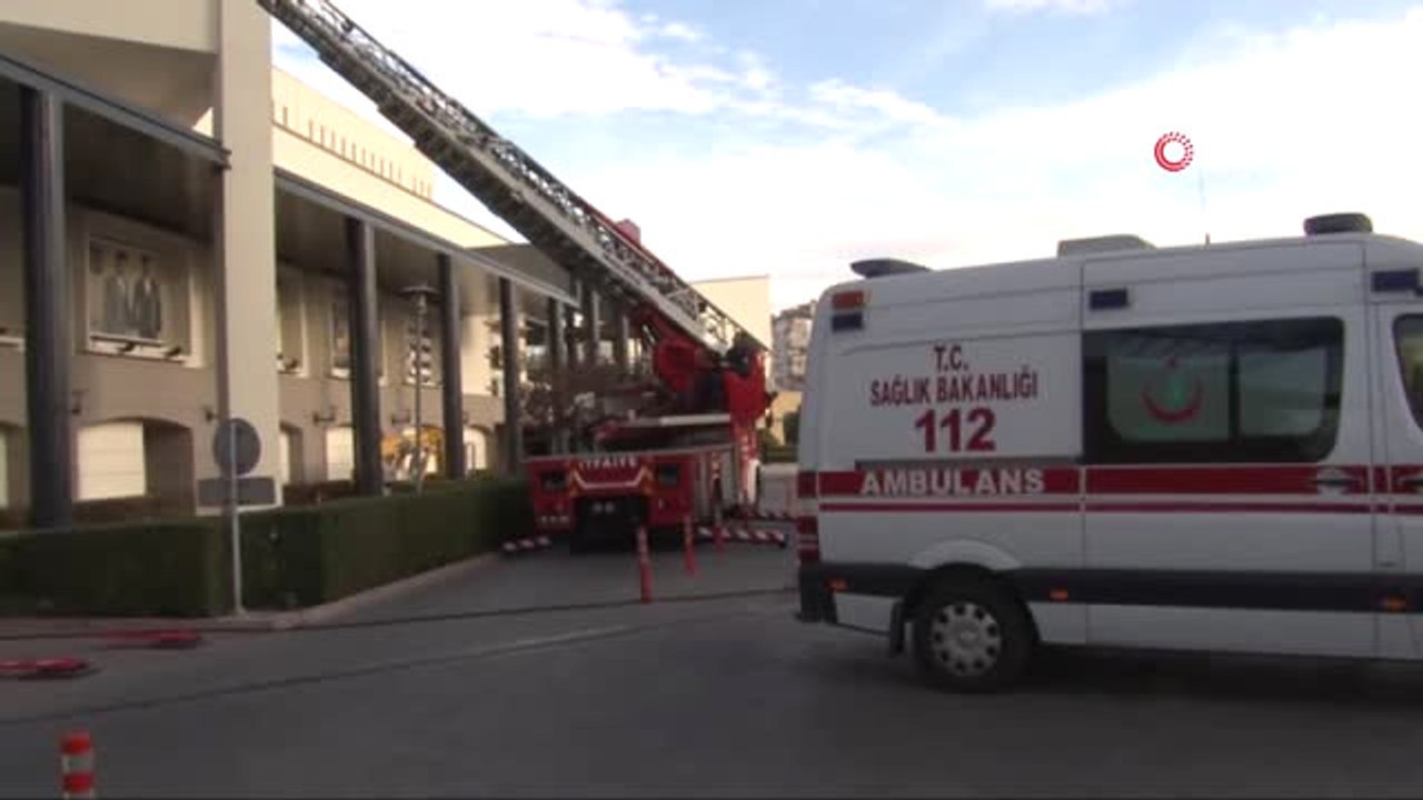 Alışveriş Merkezinde Heyecanlandıran Tatbikat