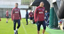 Trabzonsporlu Burak, Antrenman Sonunda Gazetecilere Laf Attı