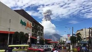 #Timelapse  | Mt. Mayon Eruption | January 23, 2018 | 1:20pm