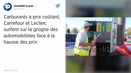 Face à la grogne, Carrefour et Leclerc vendent les carburants à prix coûtants