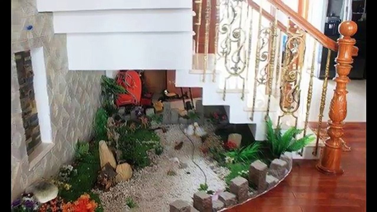 Awesome Indoor Garden ideas With Lovely Stairs - Home Style ideas