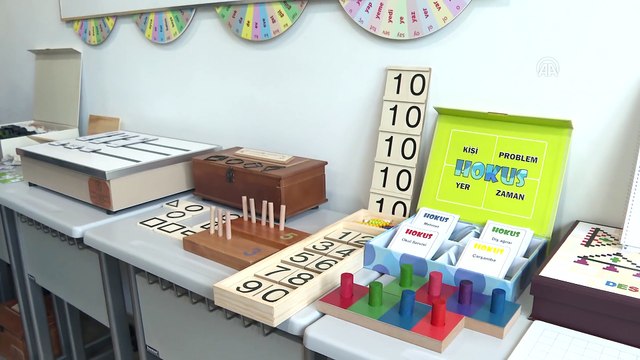 Cumhurbaşkanı Erdoğan ve eşi Emine Erdoğan'ın Gülseren Özdemir Özel Eğitim Uygulama Okulu'nu gezdi (2) - İSTANBUL