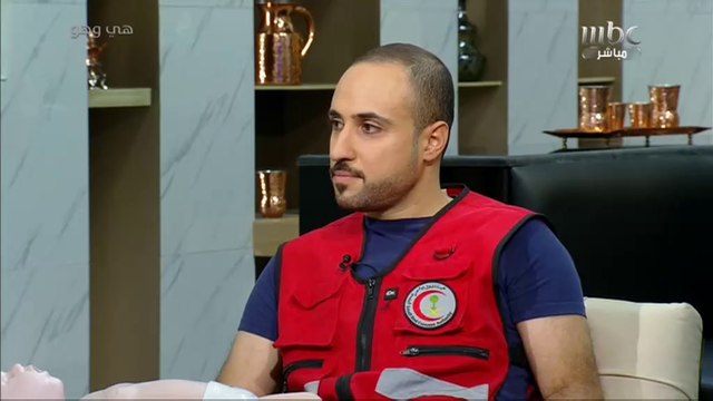 الأدوات الموجودة داخل حقيبة الإسعافات الأولية