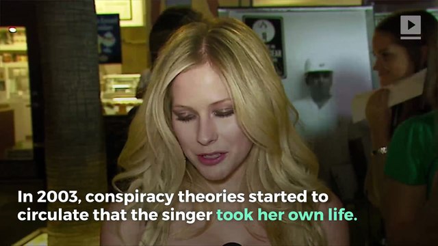 Avril Lavigne Responds to Rumors That She Died