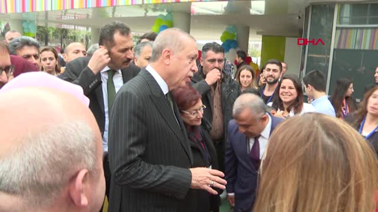 İstanbul Cumhurbaşkanı Erdoğan Çocuklarla Birlikte Şarkı Söyledi