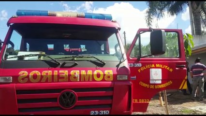 Vela provoca incêndio em residência no Universitário