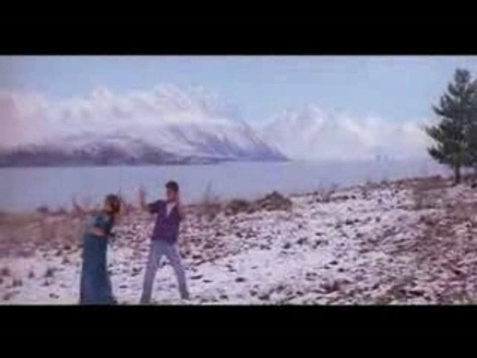 18 vayasil - Villain
