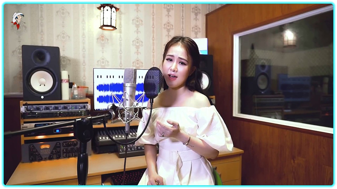 HAI VÌ SAO LẠC - Tiếng hát : Ý LINH