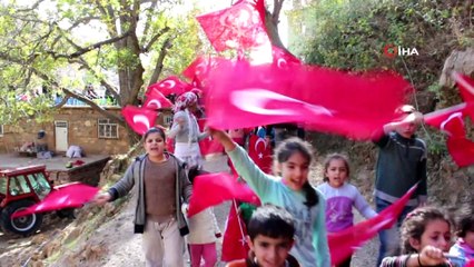 Komutan'dan yerli vurgusu: “20 yıldır görmeyen İHA’lar, SİHA’lar geçen sene görmeye başladı”