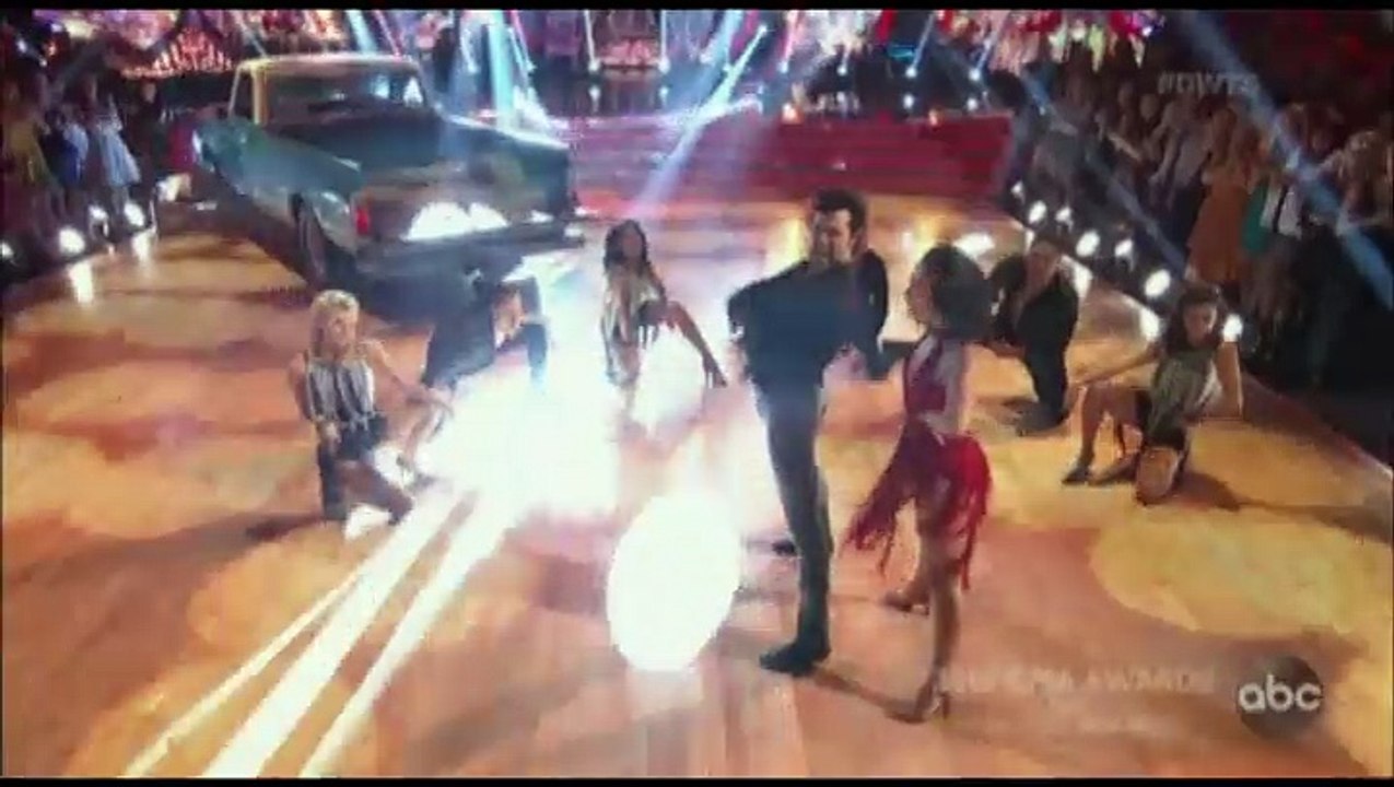 Juan Pablo Di Pace & Cheryl Burke - Charleston