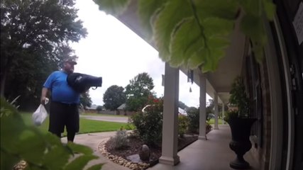 La blague des clients à un livreur de Pizza