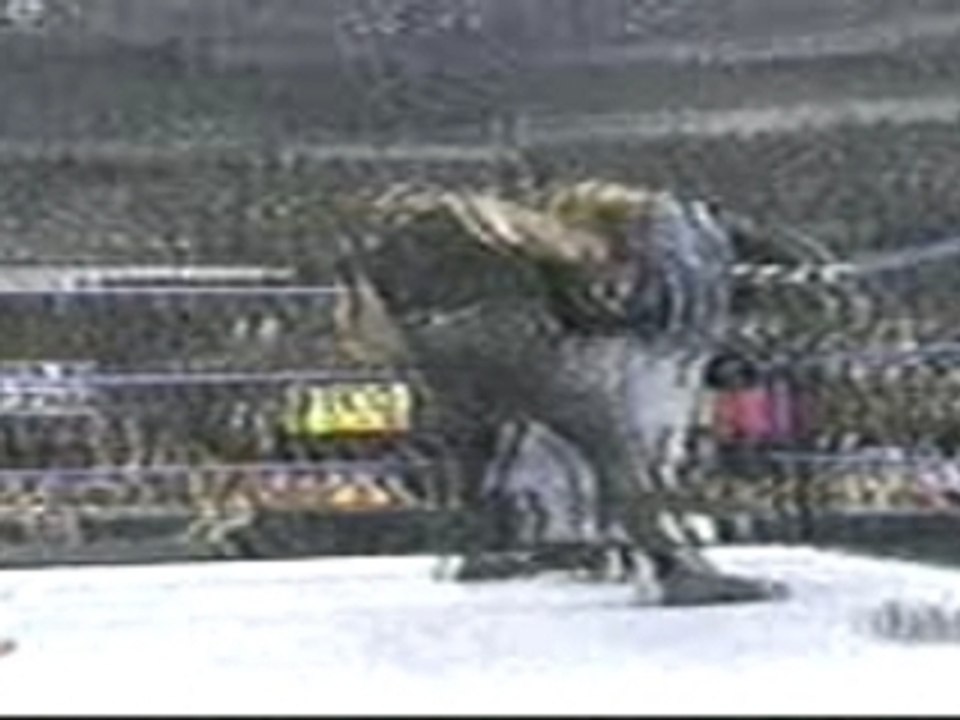 WWE - Undertaker kills 3 police men