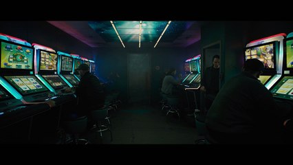 The Girl In The Spider's Web - Clip - Pretty Face