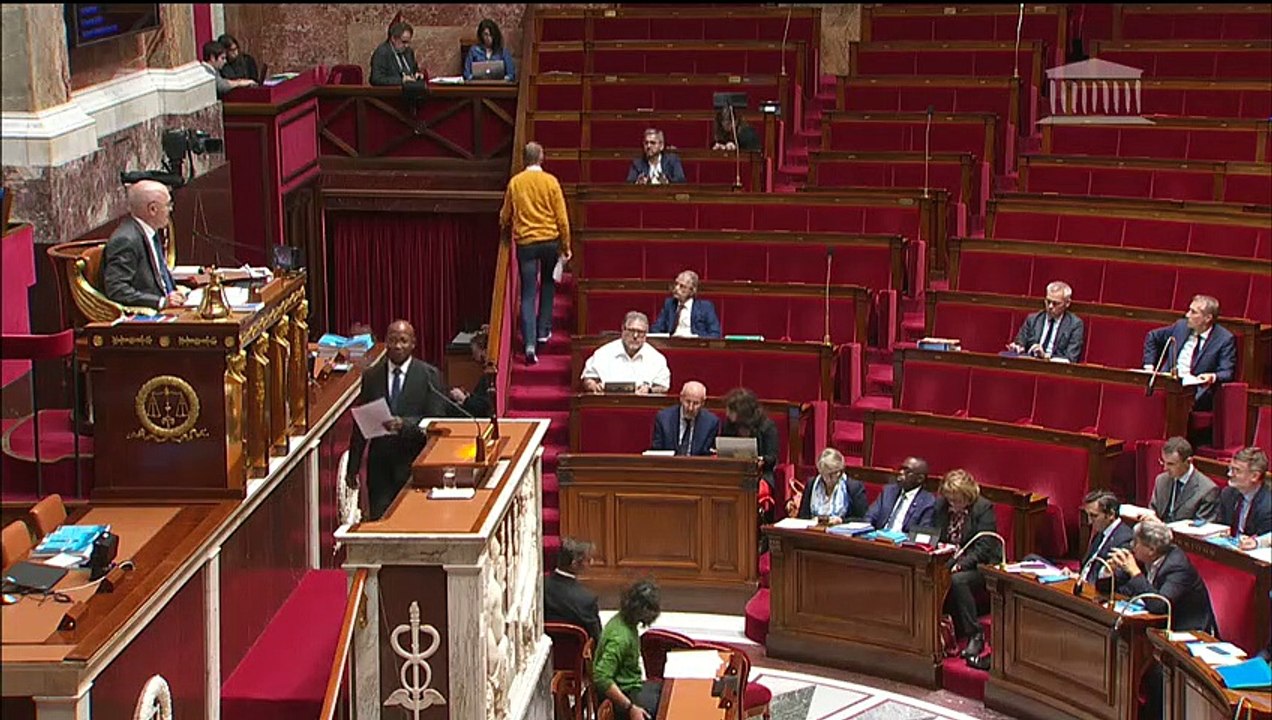 1ère séance : Loi de finances pour 2019 (seconde partie) : Écologie et énergie ; Transports et affaires maritimes - Lundi 5 novembre 2018