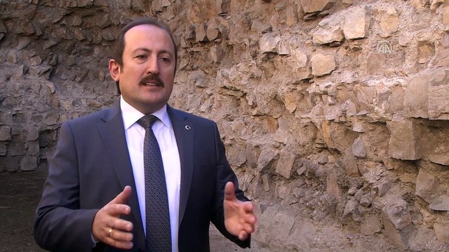 Bayburt Kalesi'nde tarih gün yüzüne çıkıyor