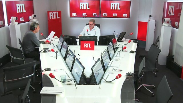 Michel Cymes vous dévoile comment vous délivrer de certains troubles du sommeil