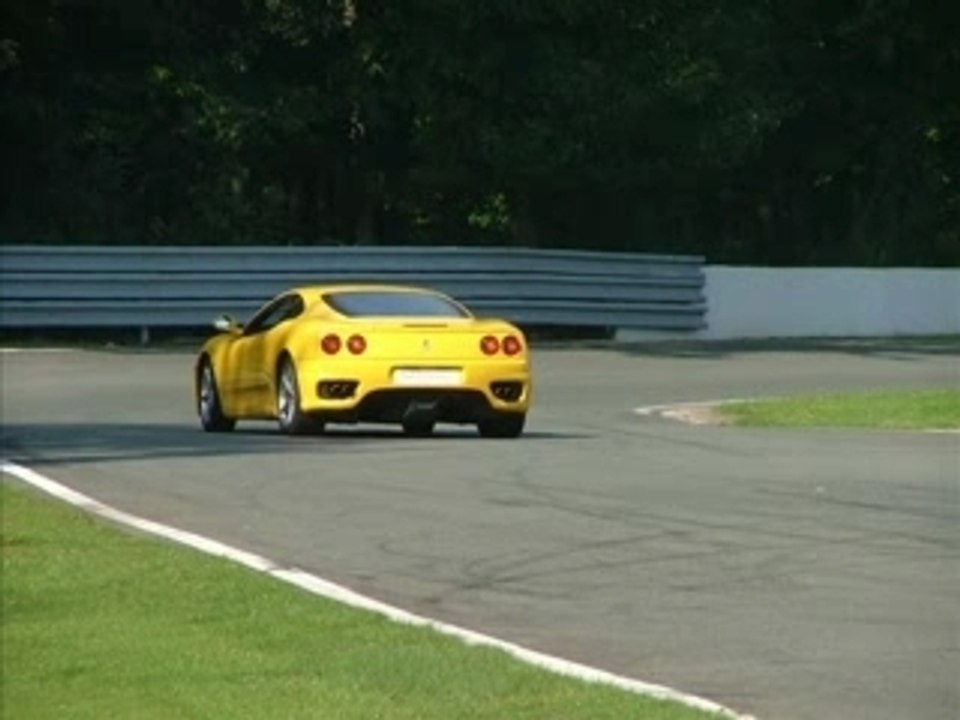 Denis en Ferrari à Marcoussis
