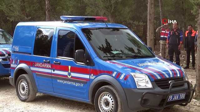 Suriye sınırında fidanlar toprakla buluşturuldu