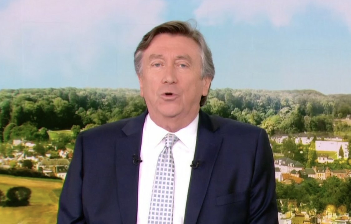 Lapsus ! Jacques Legros confond Édouard Philippe et Balladur (13h) - ZAPPING TÉLÉ DU 06/11/2018