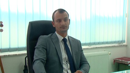 Kërçovë, pas 11 vitesh punë profesori largohet nga puna