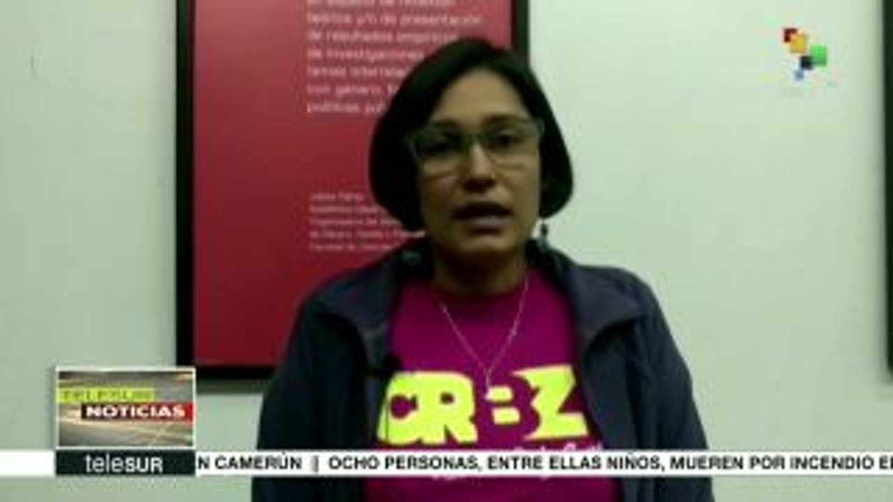 Chile: universitarios conversan sobre comuna de campesinos venezolanos