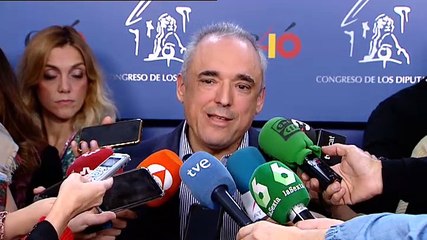 El PSOE propone impedir por ley que los restos de Franco puedan ser visitados