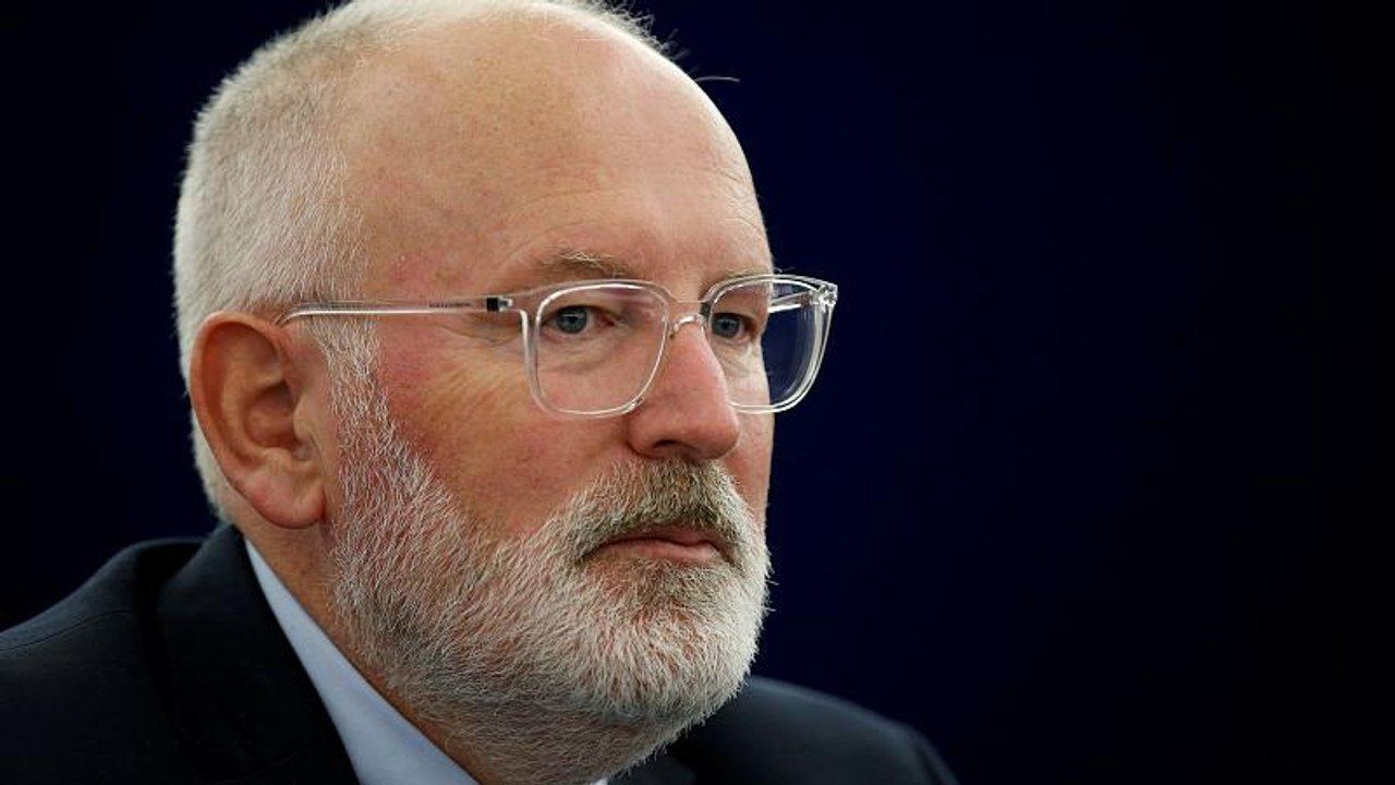 Timmermans Spitzenkandidat der Sozialdemokraten bei Europawahl