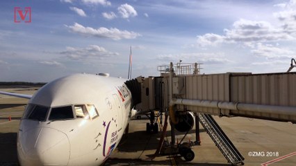 PHOTO: Passenger Claims He Sat in Dog Poop During Delta Flight