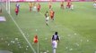 Galatasaray vs Fenerbahce : L’énorme bagarre entre les joueurs et les supporteurs !