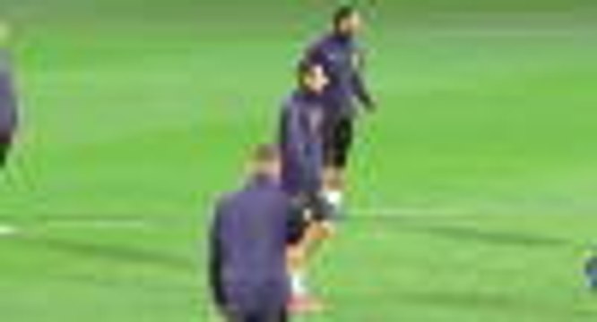 Ronaldo trains ahead of Manchester United clash