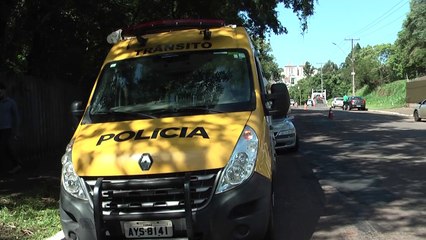 Operação de trânsito aborda veículos na Rua Manaus