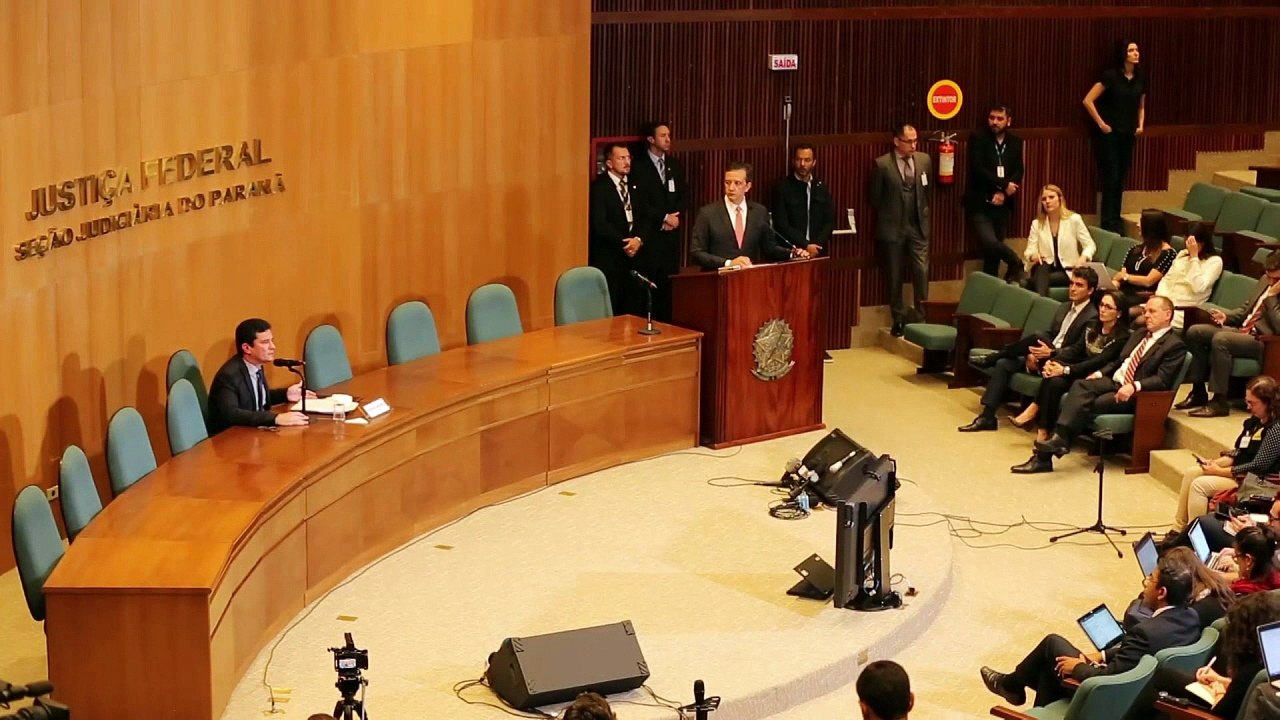 Sergio Moro expone "divergencias" con Bolsonaro