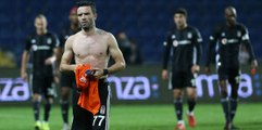 Beşiktaş'ta Genk Maçı Öncesi Gökhan Gönül Şoku