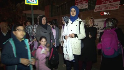 Çocukları iki yılda ikinci defa okul değiştiren veliler ücretsiz servis talep etti