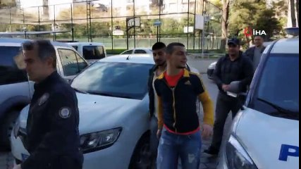 Şapkayı Gasp Etmek İstediler, Alamayınca Darp Ettiler