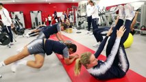 Equipe de France Féminine : gainage et musculation avec Valérie Gauvin I FFF 2018