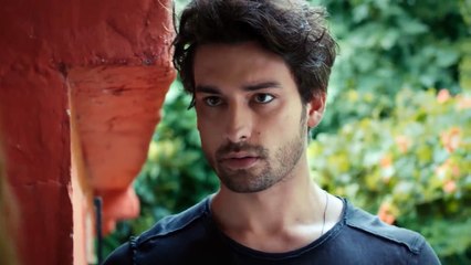 Mert'ten Azra'ya Telefon! (Bölüm Sonu) - Elimi Bırakma 3.Bölüm