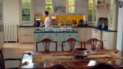 Kek yerken yakalanan Cenk! - Elimi Bırakma 12. Bölüm