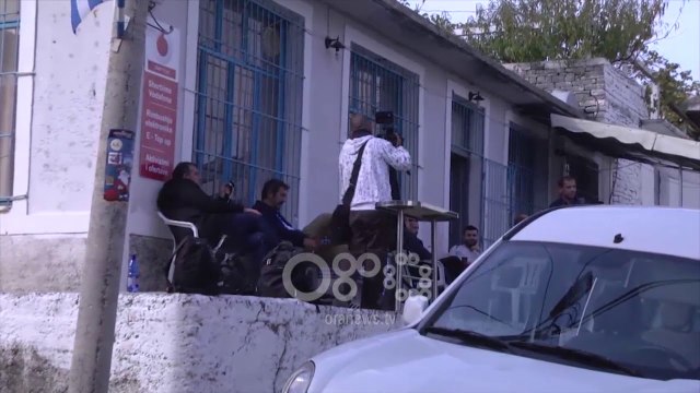 Ora News - Nesër varroset Kacifas, mediat greke raportojnë se 2000 vetë do vijnë nga Greqia