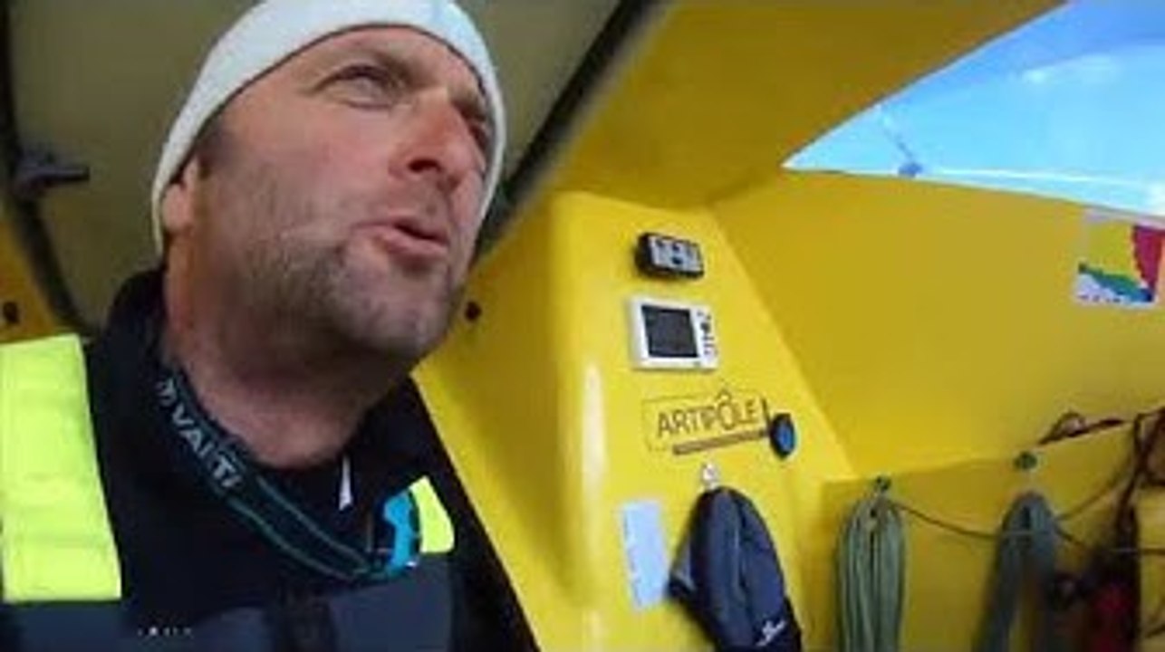 Vidéo du bord - ARNAUD BOISSIERES LA MIE CALINE ARTIPOLE