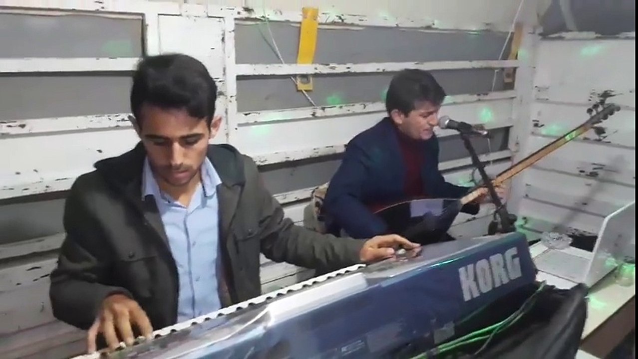 Cumali Işık - Etek sarı